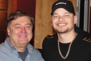 Kane Brown Co-Hosts 2/19-20