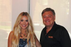 Megan Moroney Co-Hosts 5/31-6/1 Megan Moroney Co-Hosts 5/31-6/1